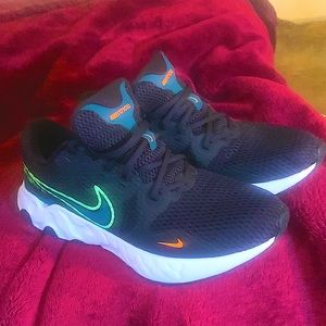 Nike renew. Size 11.5.
